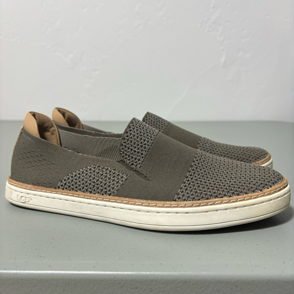 UGG Sammy Knit Sneaker Women's Slip On Casual Loafer Flats 1016756 Size 9.5